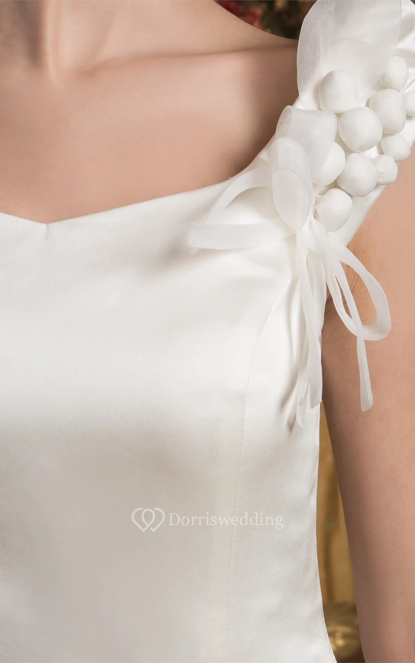 Caped-Sleeve A-Line Satin Ball-Gown With Epaulet view 6
