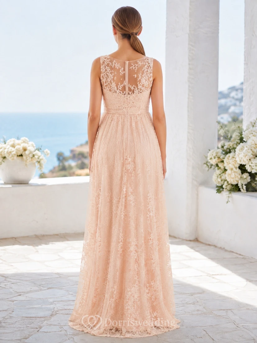 Robe de maternité empire sans manches à col rond en dentelle rose poudré et col bijou view 2