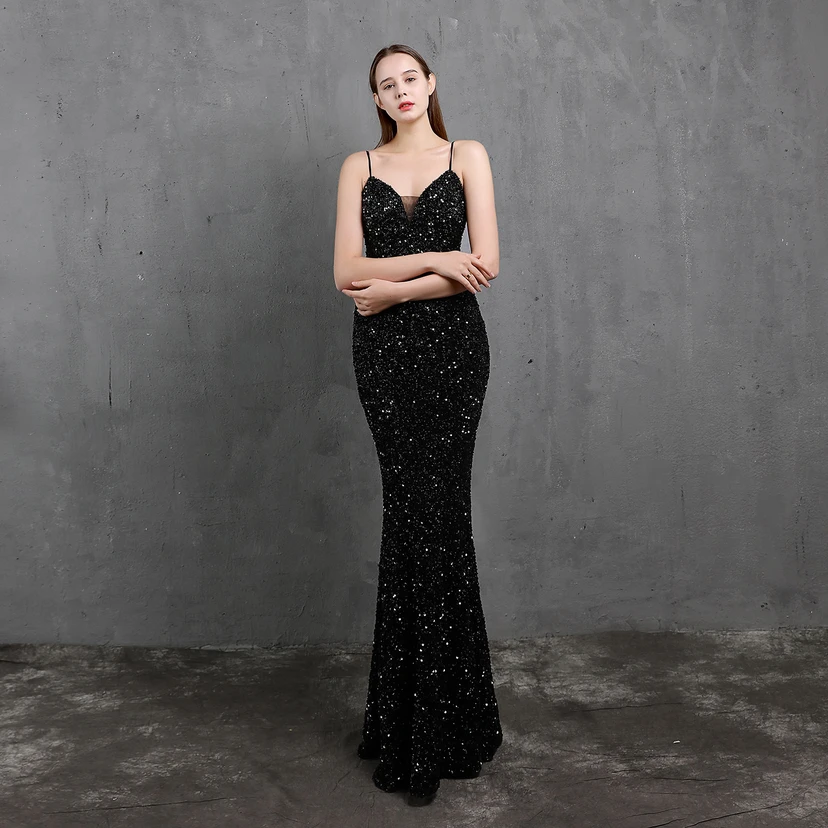 Vestido de fiesta de noche elegante y ajustado con lentejuelas coloridas de Heavy Craft para celebridades. view 5