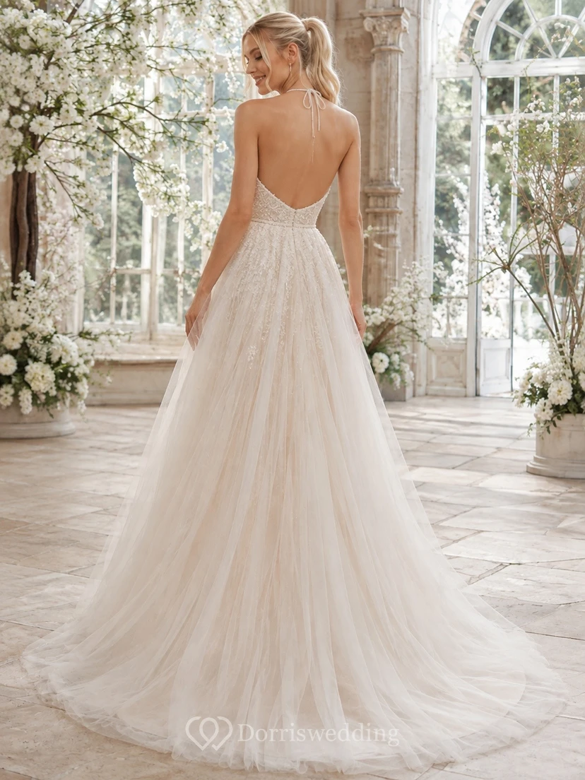 Vestido de novia de tul con escote halter, estampado floral, corte en A, encaje y espalda descubierta view 2