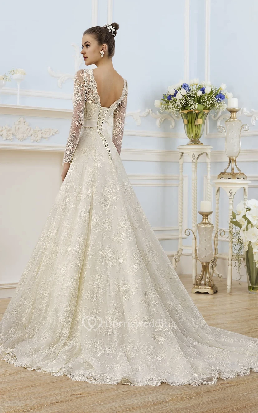 A-Linien-Kleid in Bodenlänge mit V-Ausschnitt, Illusionsärmeln, Korsett-Rücken, Spitze und Applikationen view 2