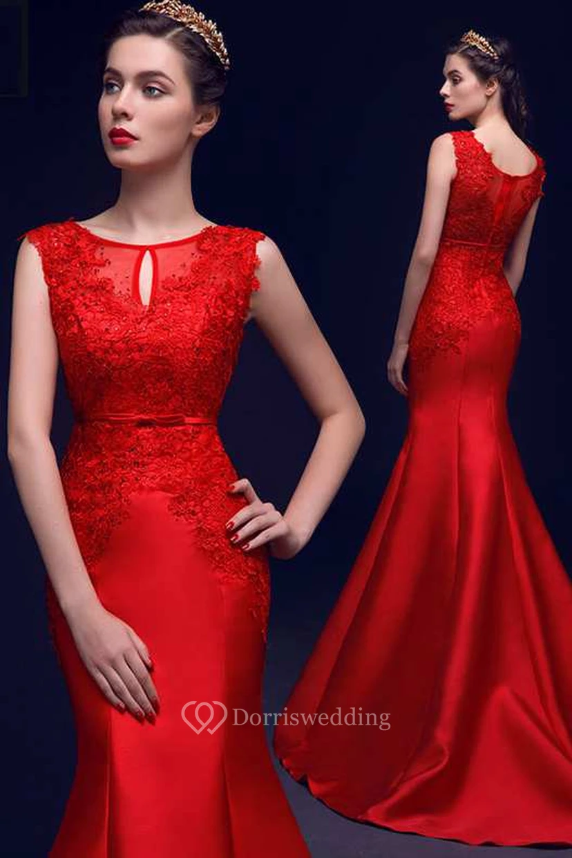 Strapless Scoop Neck Pleated Mermaid Satin Gown With Appliques view 4