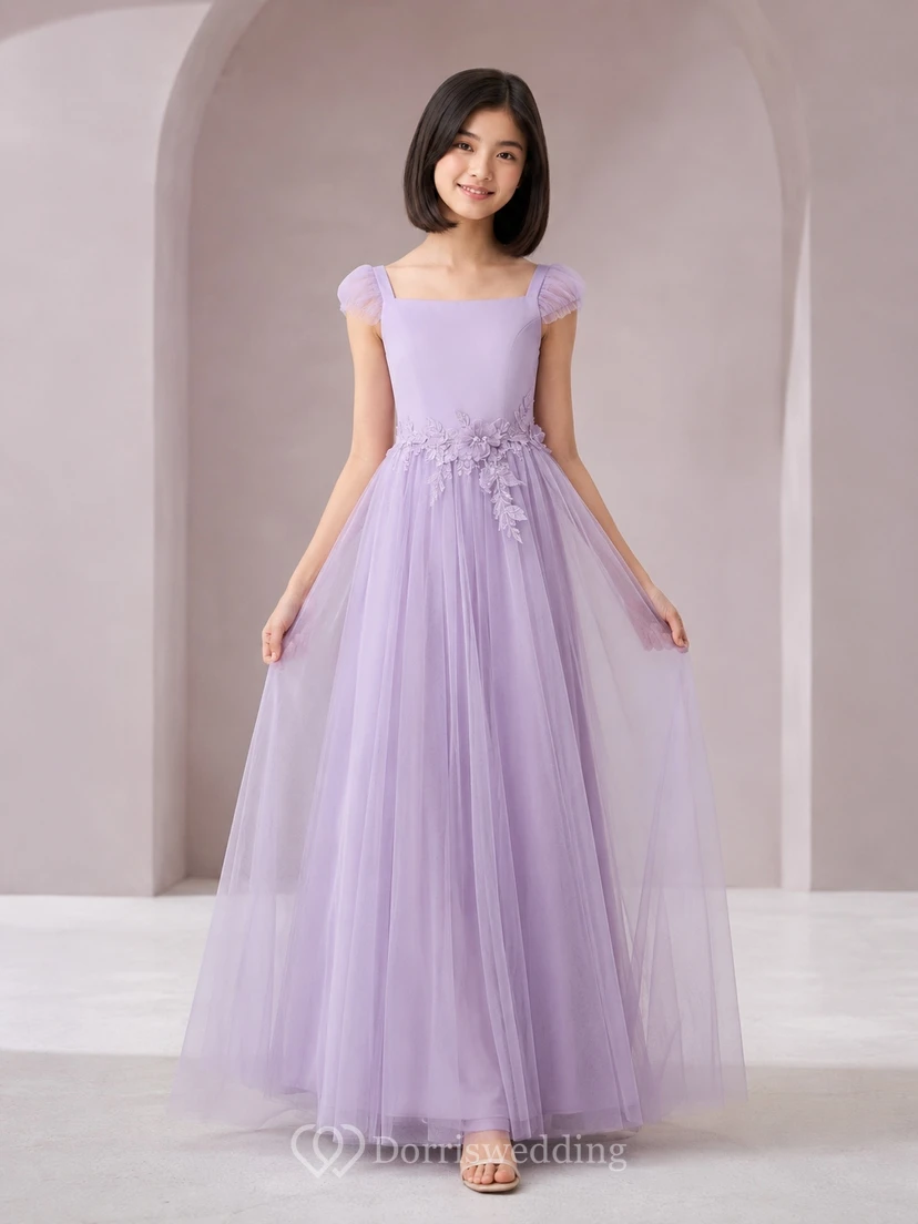 Lavendelfarbenes Brautjungfernkleid für junge Damen, A-Linie, Rundhalsausschnitt, kurze Puffärmel, Tüllapplikationen, Blumen, elegant, romantisch