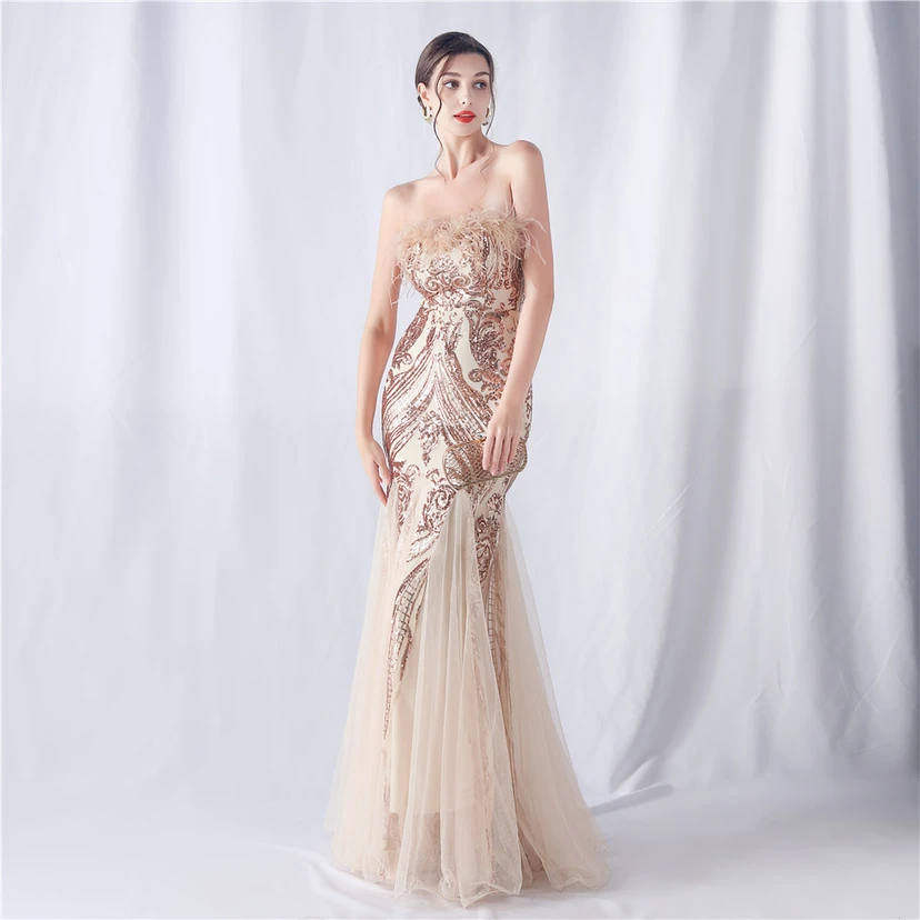 Vestido de noche de malla con lentejuelas y top palabra de honor con estampado de plumas de avestruz y flores para bodas y reuniones. video preview