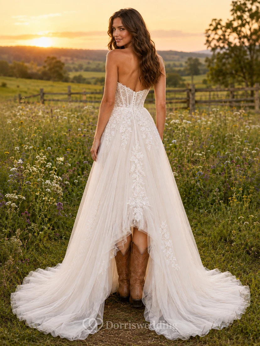 Sweetheart Country A-Line Wedding Dress with Lace Bodice and High-Low Skirt Romantic Bohemian Tulle view 2
