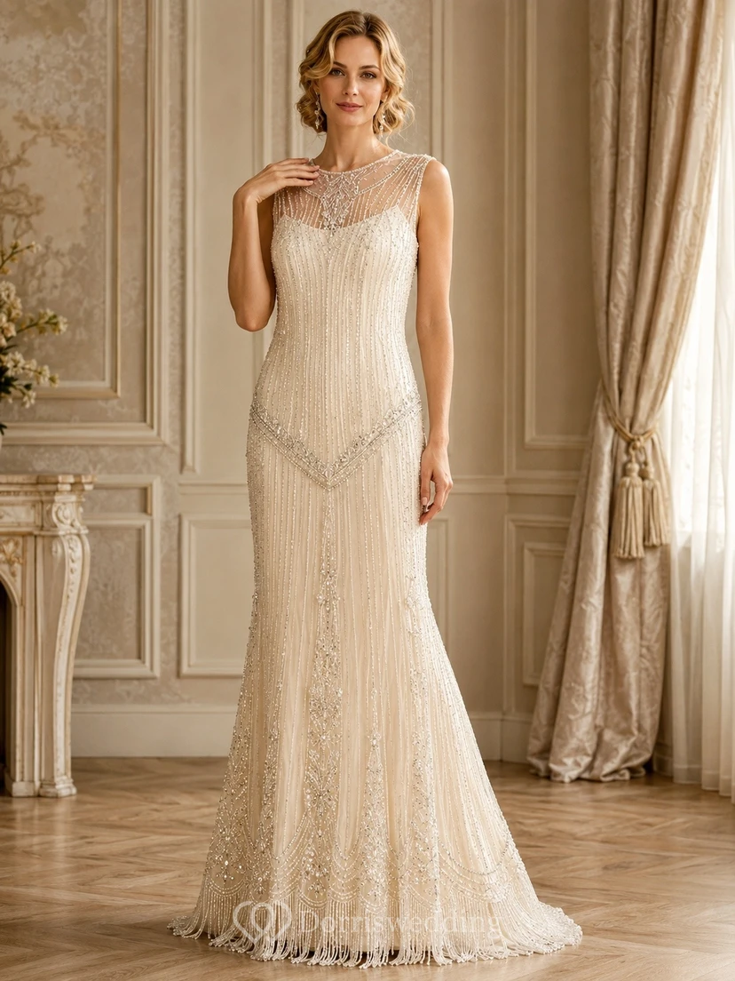 Vestido de novia vintage de lujo con escote joya, lentejuelas y cuentas color champán.