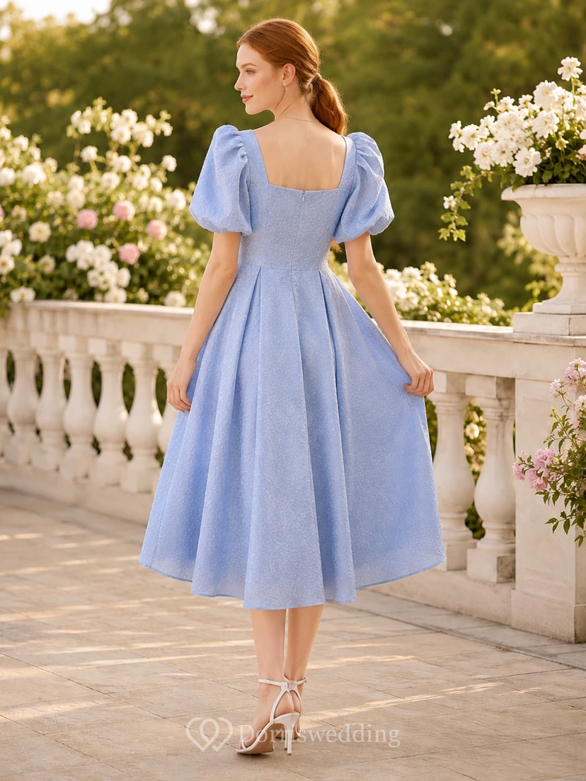 Vestido midi de corte A con mangas abullonadas en azul cielo view 2