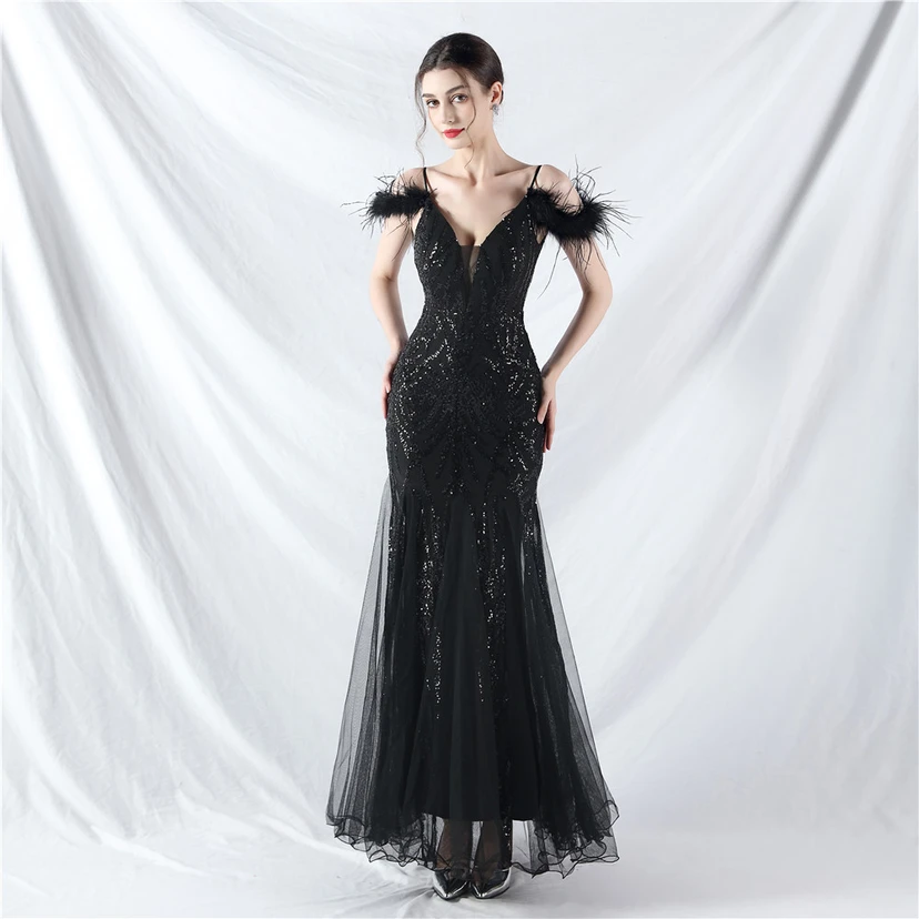 9-farbiges, handgefertigtes Abendkleid aus Kamelfedern, Netzstoff und Pailletten, sexy Trägern view 44