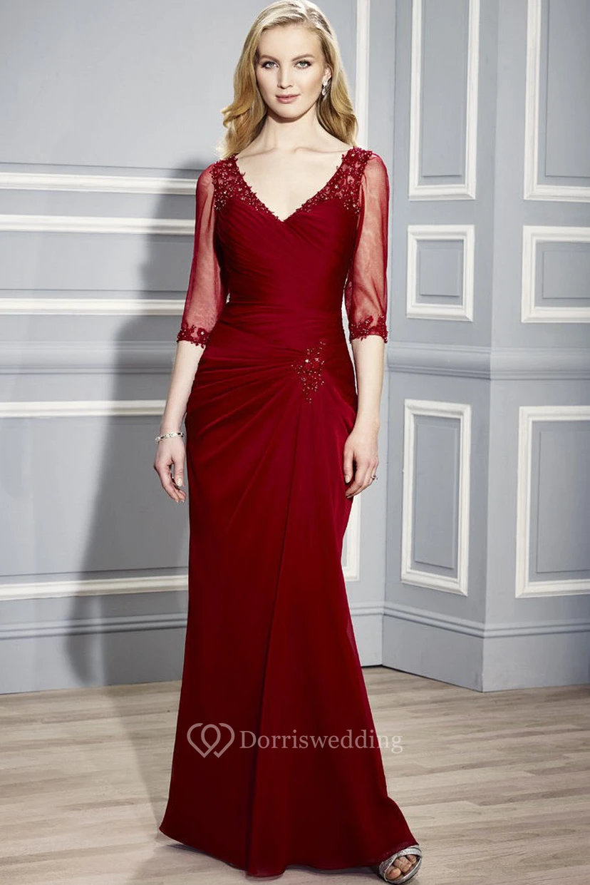Bodenlanges, formelles Kleid mit V-Ausschnitt, Raffungen und halben Ärmeln sowie Perlenstickerei