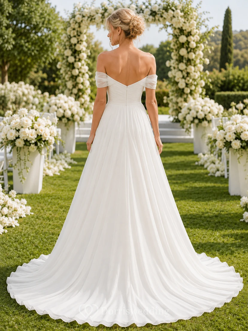 Strandhochzeitskleid aus Chiffon und Tüll, A-Linie, schulterfrei, mit Schleppe view 2