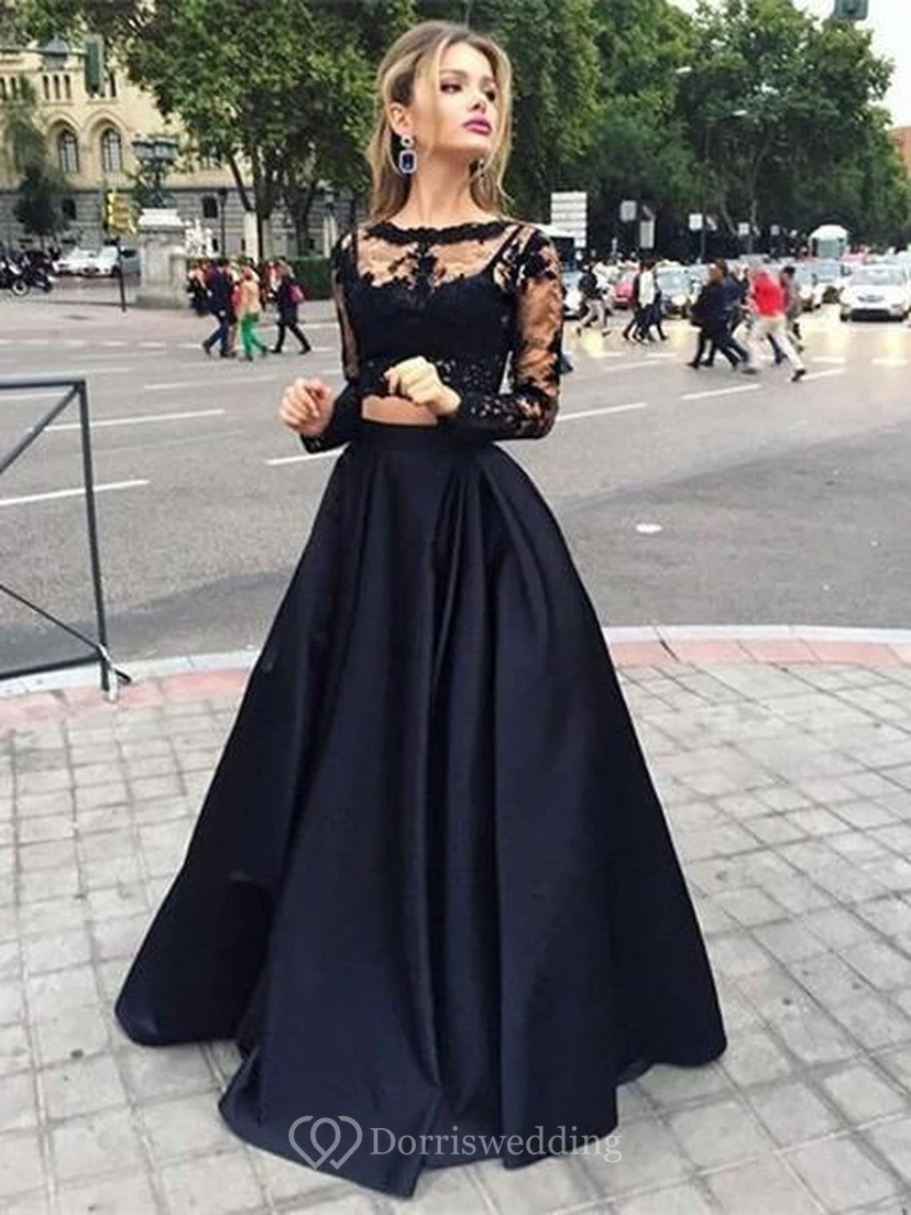 Vestidos de gala largos de satén con mangas largas y escote barco.