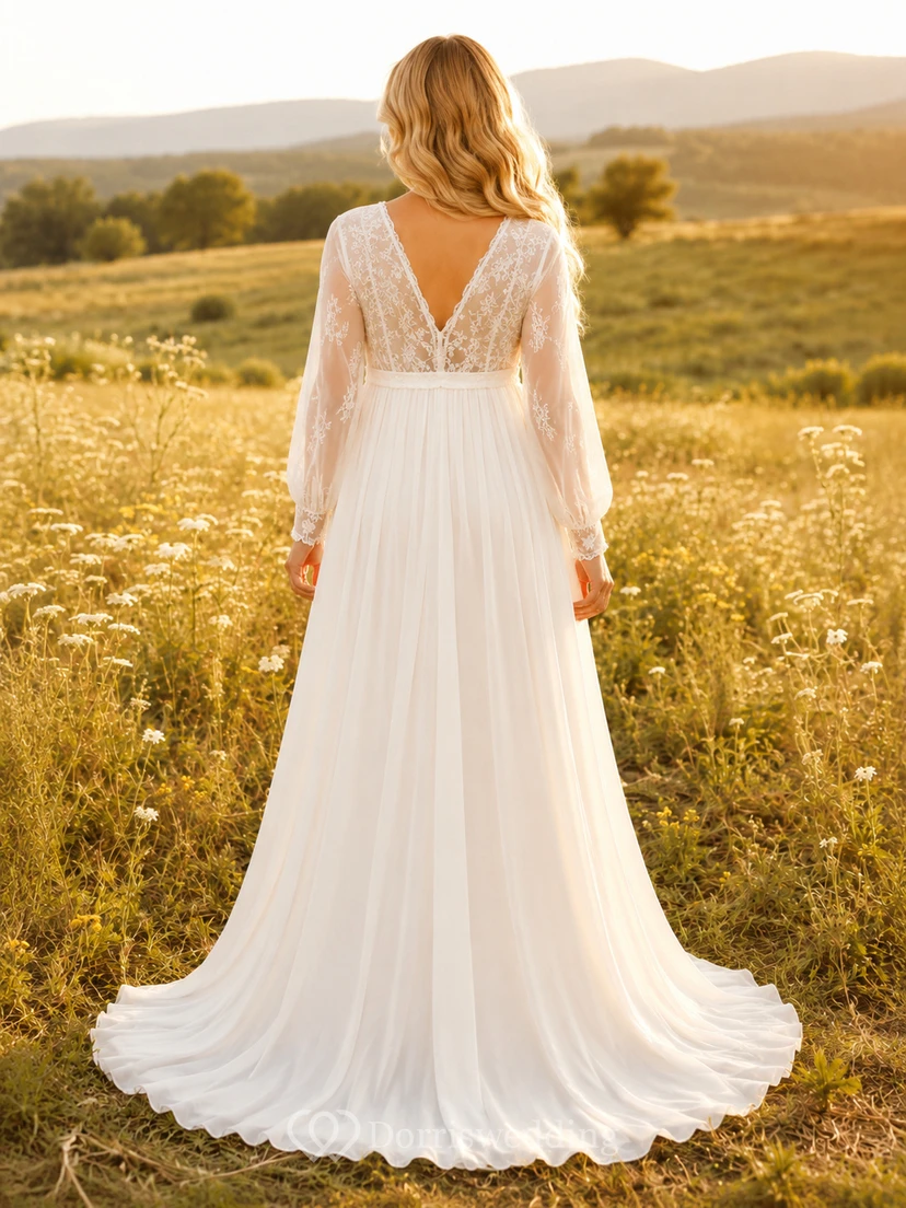 Strandhochzeitskleid aus Chiffon und Spitze, Empire-Stil, V-Ausschnitt, lange Ärmel, bodenlang view 2