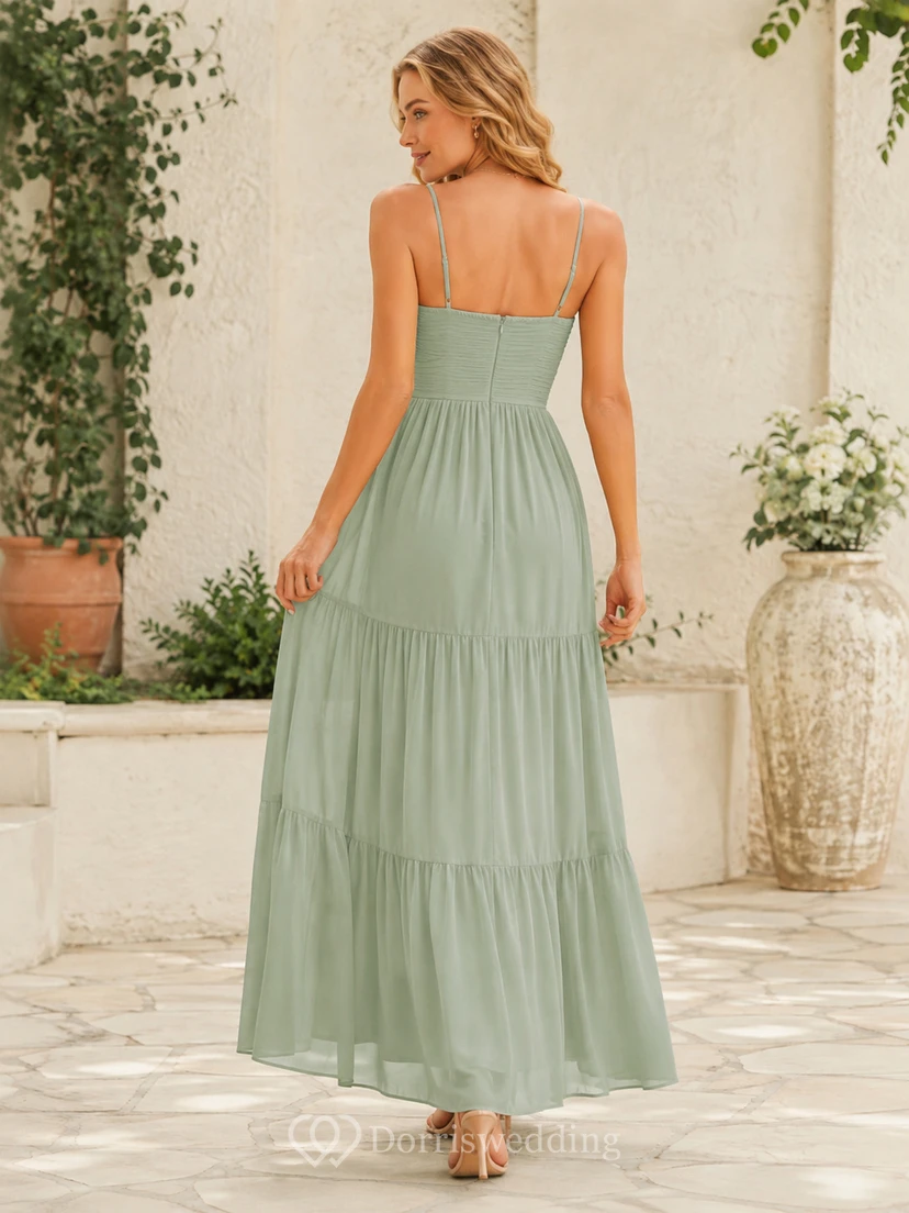 Celadonfarbenes, romantisches Maxikleid aus Chiffon mit Spaghettiträgern, A-Linien-Schnitt und Herzausschnitt view 2