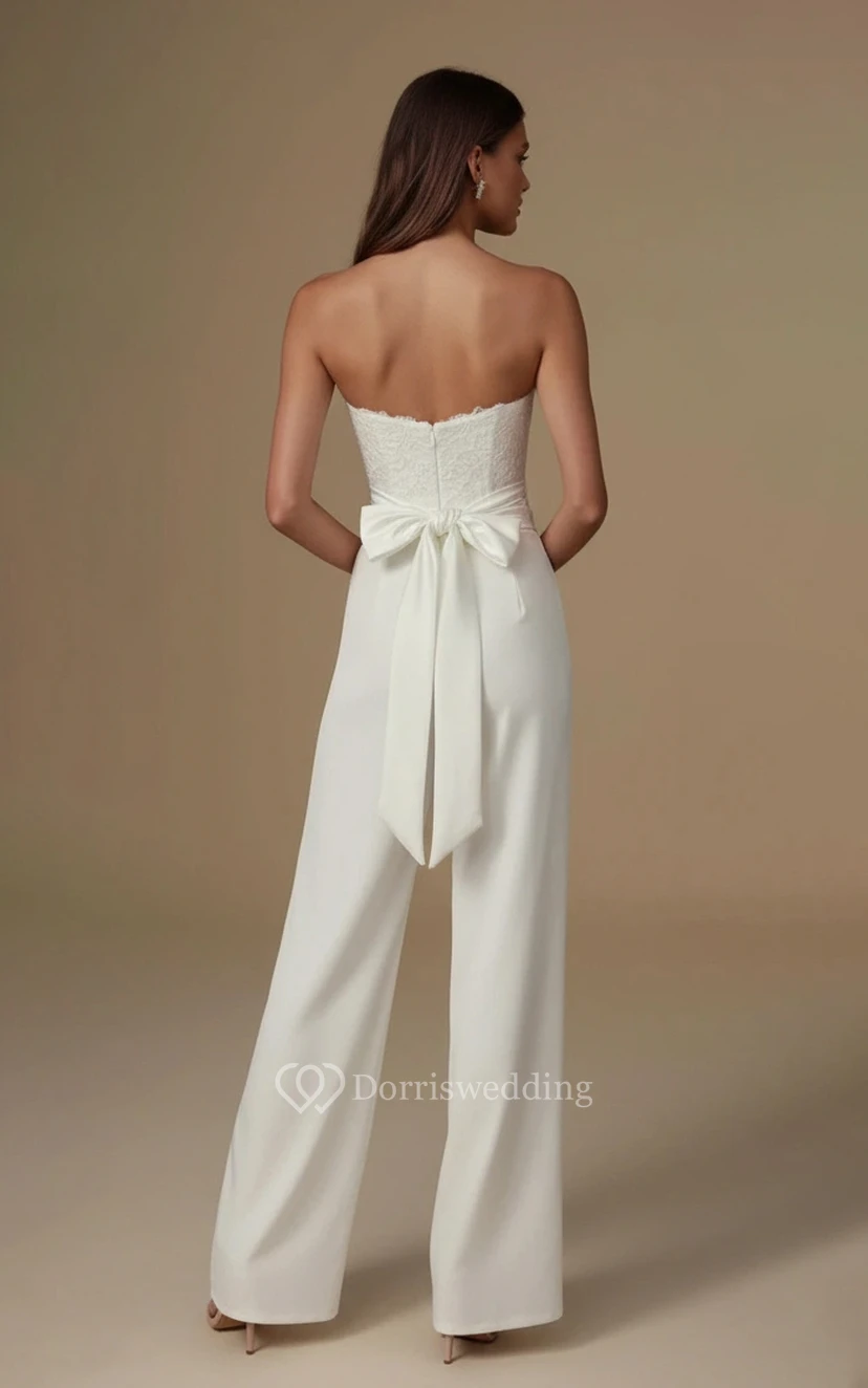 Combinaison de mariée bustier à jambes larges en dentelle avec nœud et nœud, view 2