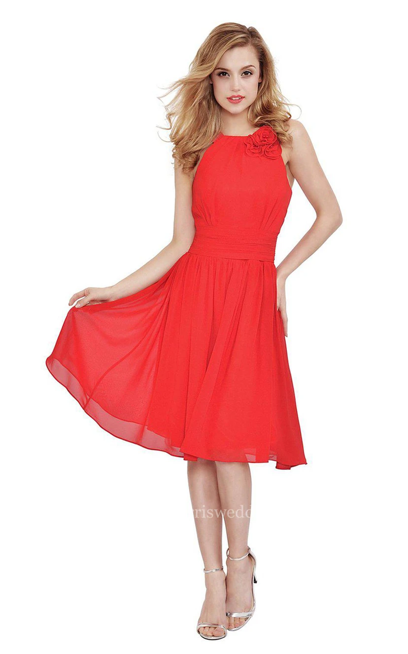 Robe sans manches en mousseline de soie, longueur genou, dos en V view 5