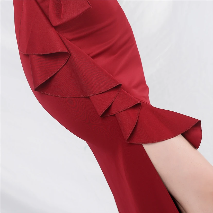 Brautjungfern-Empfangsdinner: Schulterfreies, trägerloses, langes Abendkleid view 45