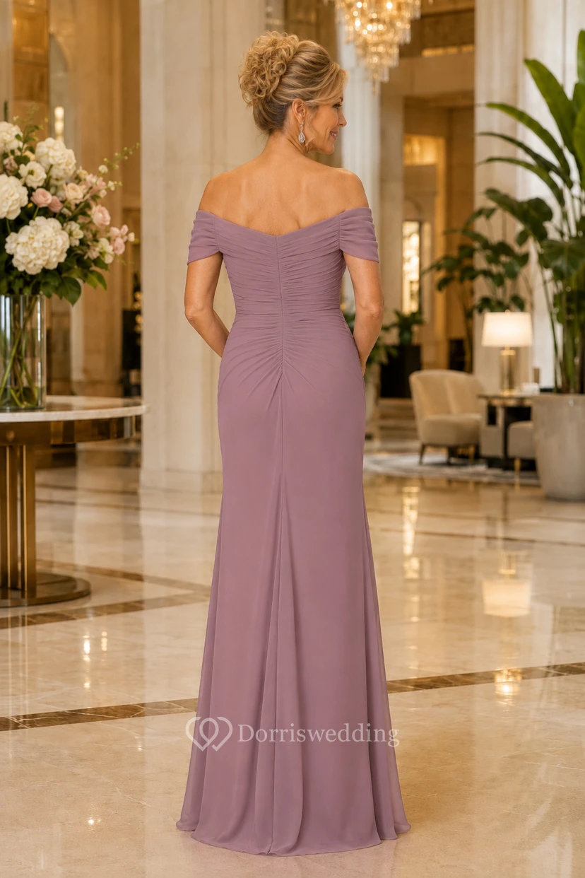MOB Kleid, mauvefarbenes Chiffon-Jersey-Etui-Kleid, kurze Ärmel, schulterfrei, bodenlang, gerafft view 2