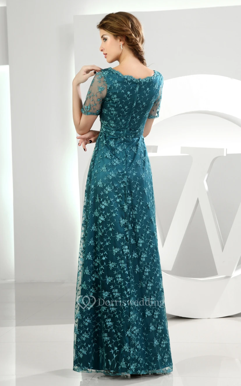 Besticktes, kurzärmeliges langes Kleid mit transparentem Oberteil view 6