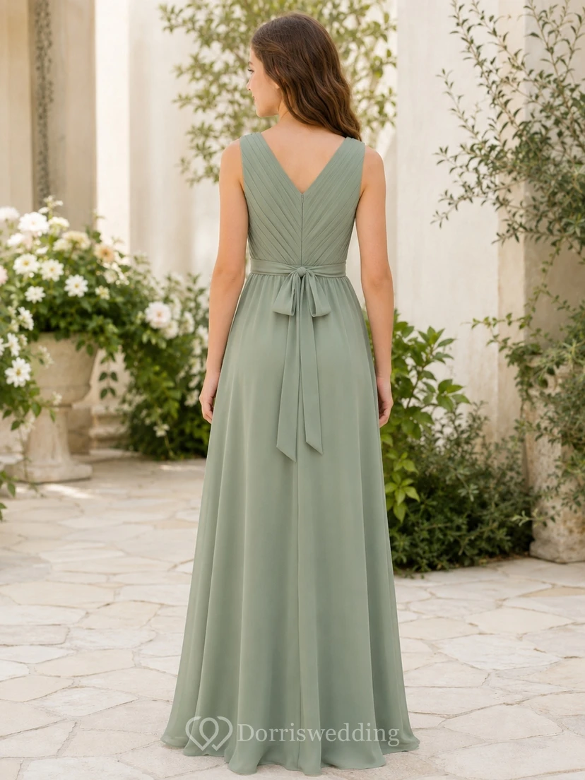 Vestido de dama de honor juvenil color celadón, corte en A, escote en V, sin mangas, de gasa, con fajín en la cintura, estilo romántico. view 2