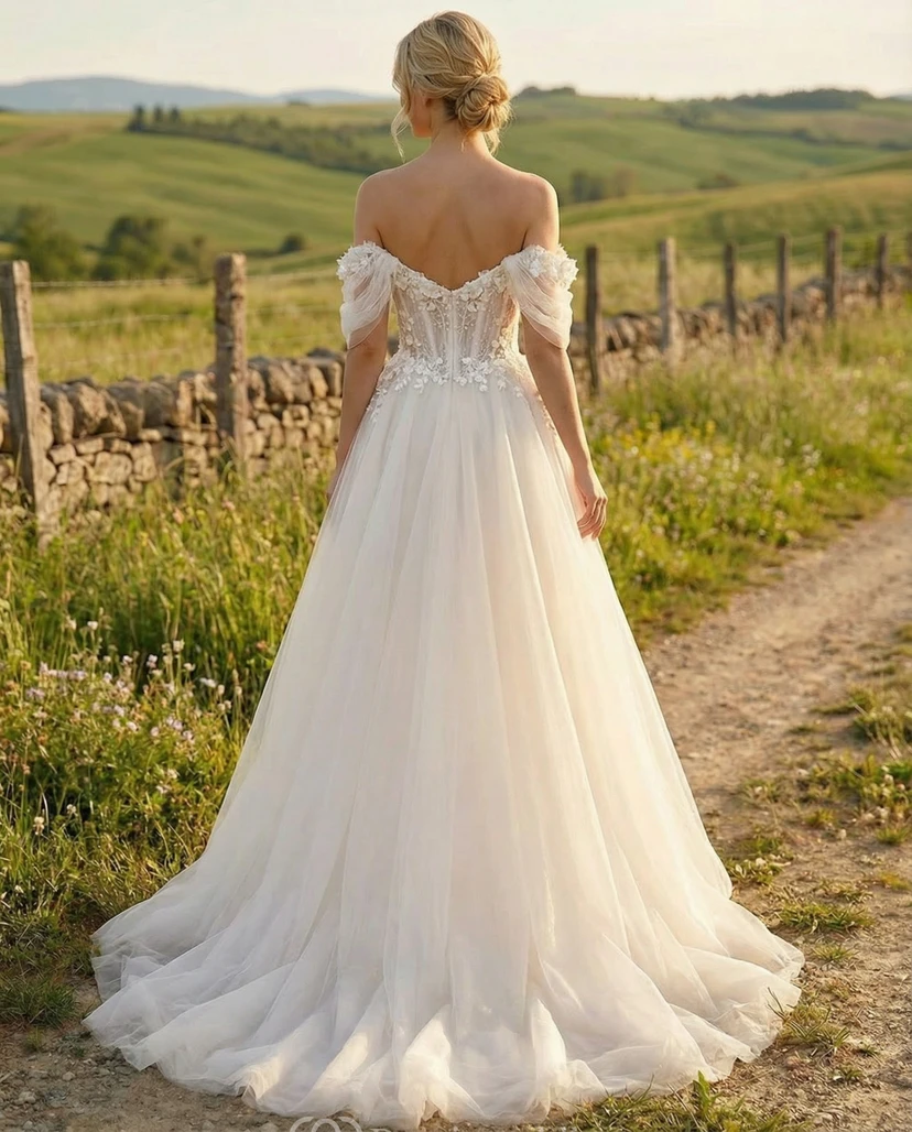 Schulterfreies Brautkleid aus Spitze mit Korsett-Oberteil view 2