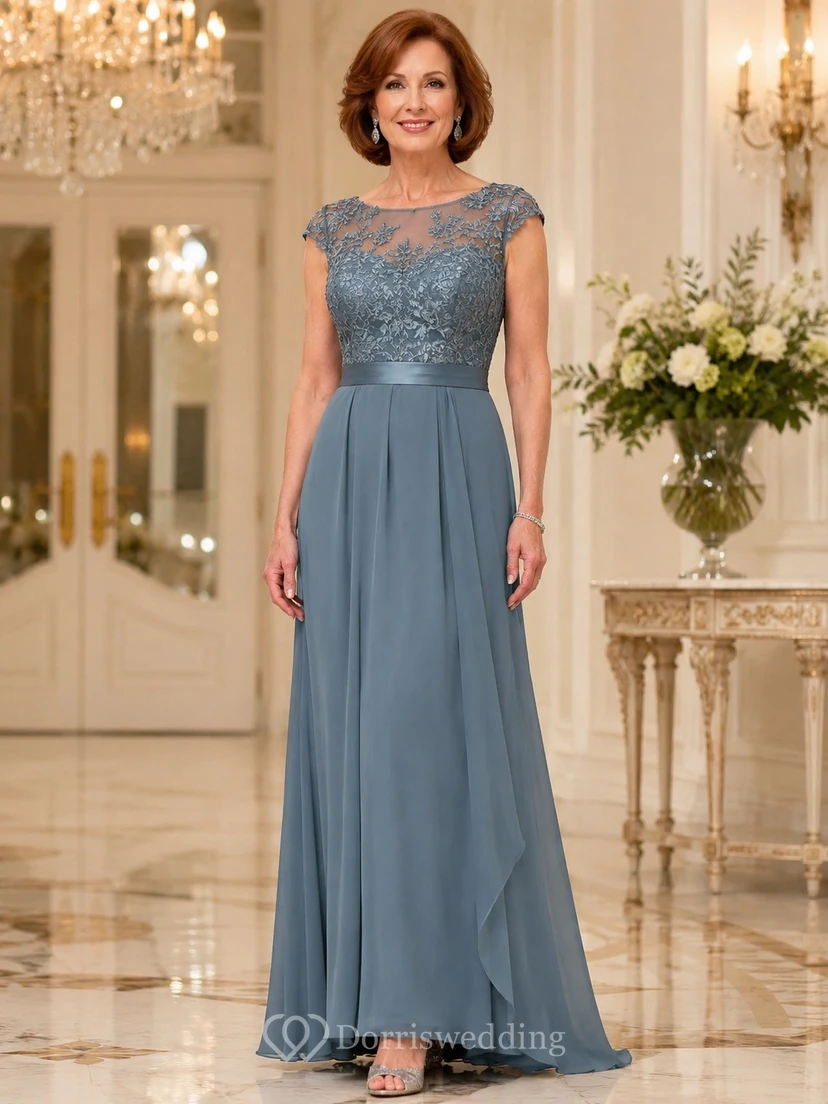 Stahlblaues Chiffon-Kleid mit kurzen Ärmeln und A-Linien-Schnitt, bodenlang, aus Spitze
