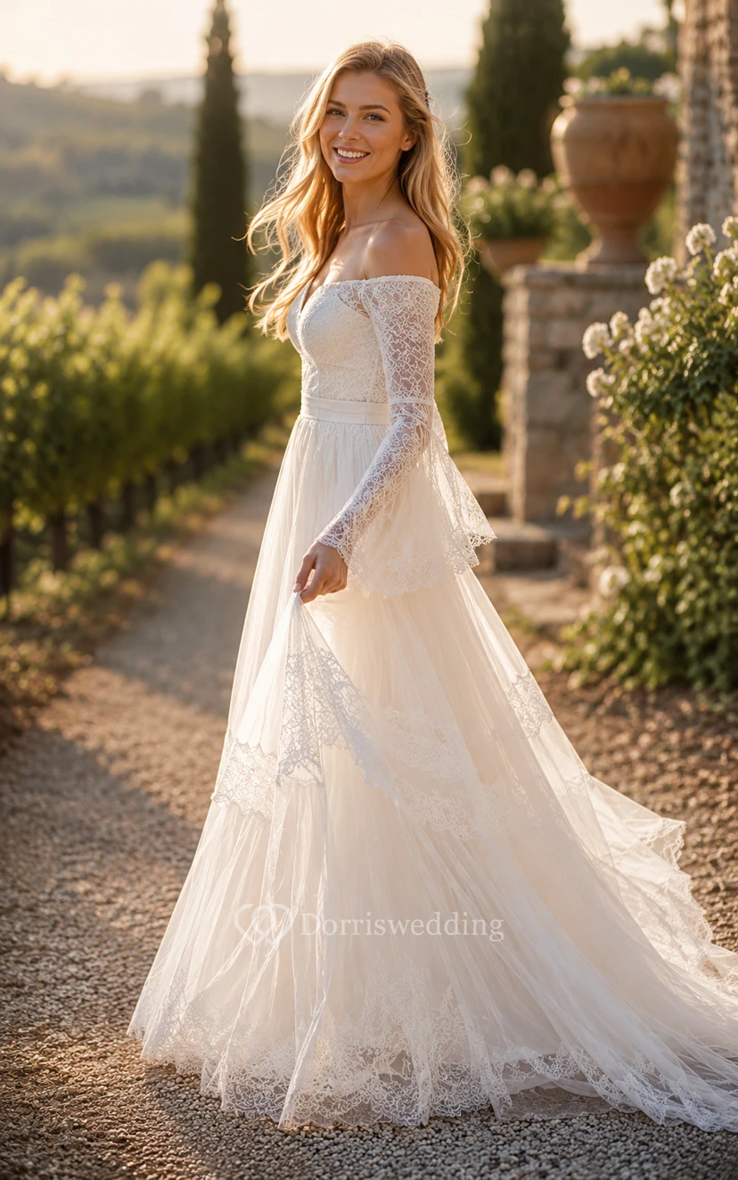 Robe de mariée ivoire à épaules dénudées, manches longues et dentelle à volants view 5