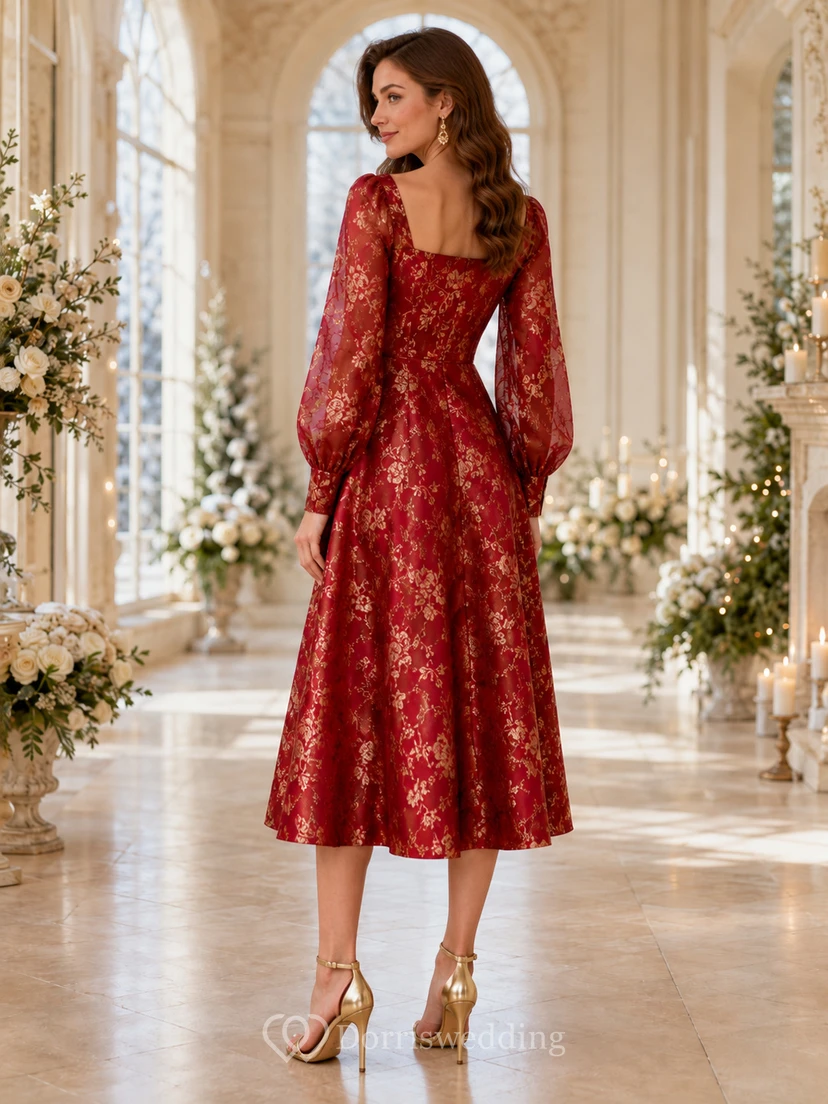 Robe d'invitée de thé rouge et or à col carré et manches bouffantes en jacquard, col carré et manches bouffantes view 2