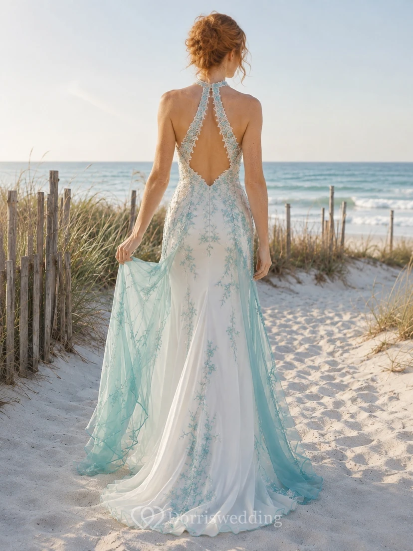 Türkisfarbenes A-Linien-Brautkleid aus Chiffon mit Neckholder und Schlitz im Boho-Stil für den Strand. view 2