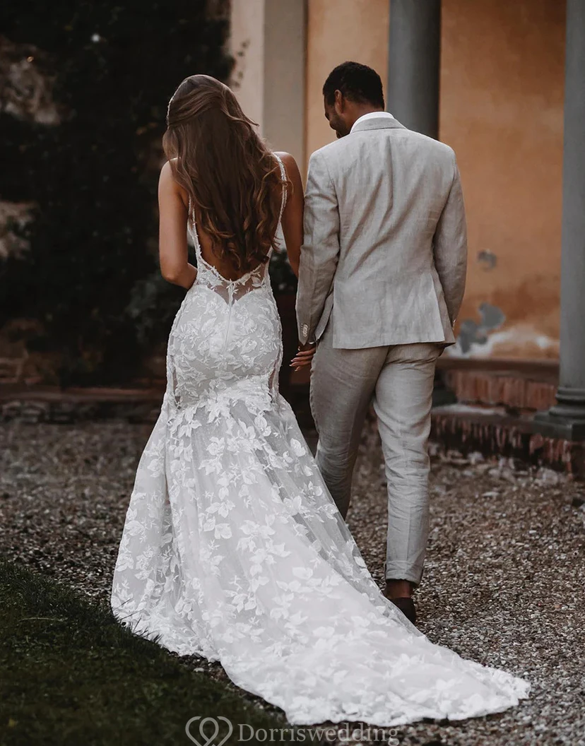Luxuriöses Meerjungfrauenkleid aus floraler Spitze mit Perlenverzierungen view 4