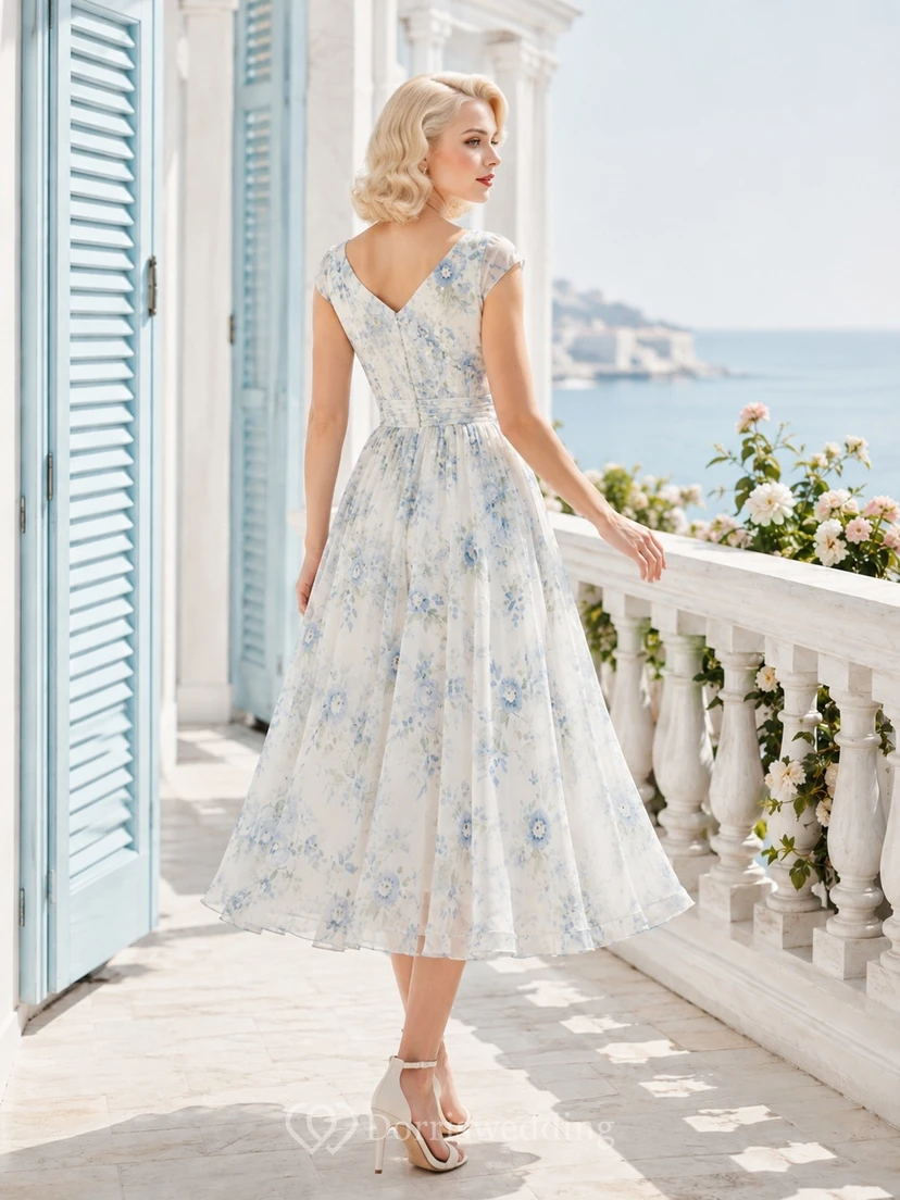 Robe midi sans manches à col carré vintage bleu ciel à fleurs et style vintage view 2