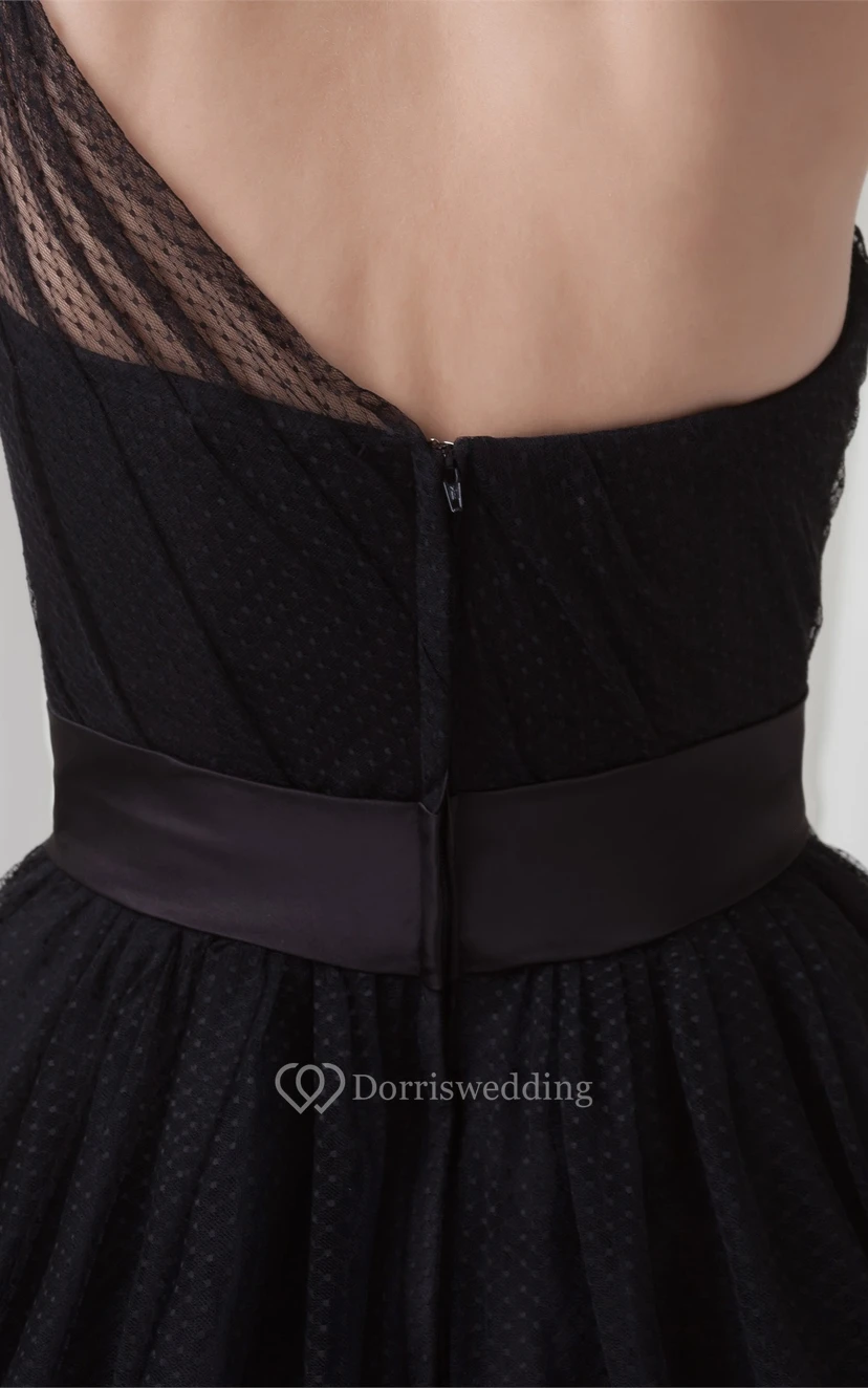 Robe trapèze asymétrique en tulle, longueur thé, avec fronces view 8