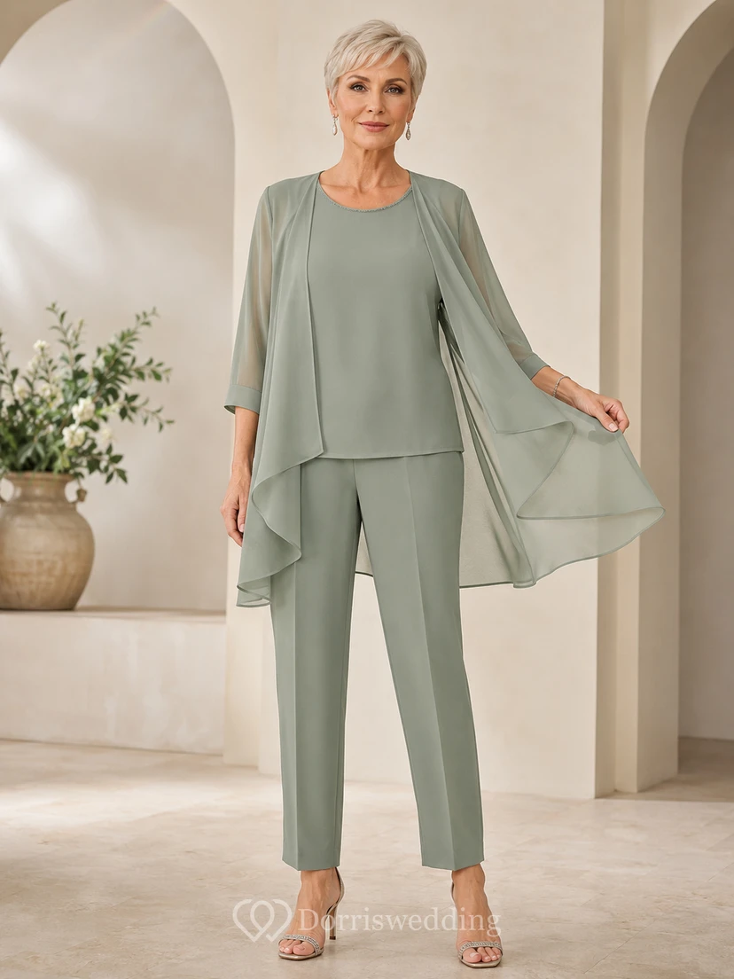 Salbeigrüner, schlichter, runder Ausschnitt, abnehmbare, asymmetrische Chiffonjacke, gerader Hosenanzug in Knöchellänge für die Mutter der Braut