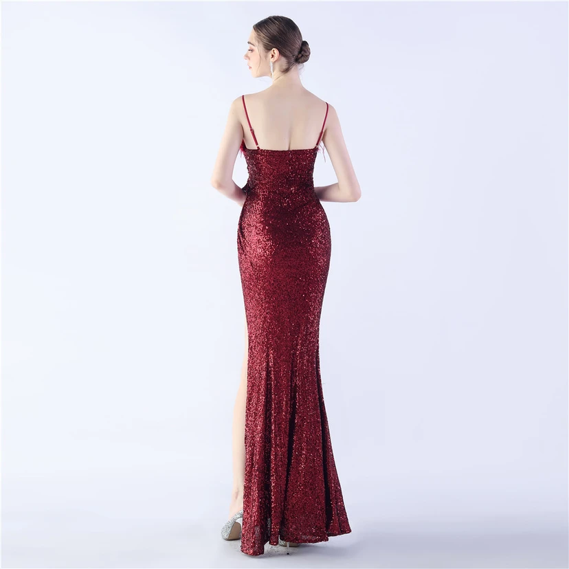 Vestido de noche de alta gama para bodas, con flores y detalles de plumas de avestruz. view 51