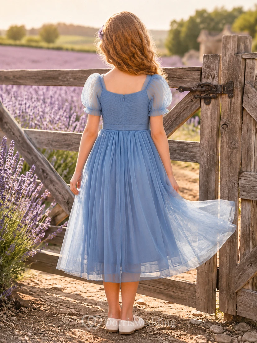 Blumenmädchenkleid aus stahlblauem Tüll in A-Linie mit Rundhalsausschnitt und knielanger Silhouette, verziert mit einer Schärpe view 2