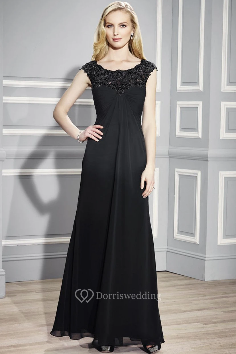 Vestido formal de gasa largo hasta el suelo con apliques, corte imperio, mangas cortas y escote redondo, con cremallera en la espalda.