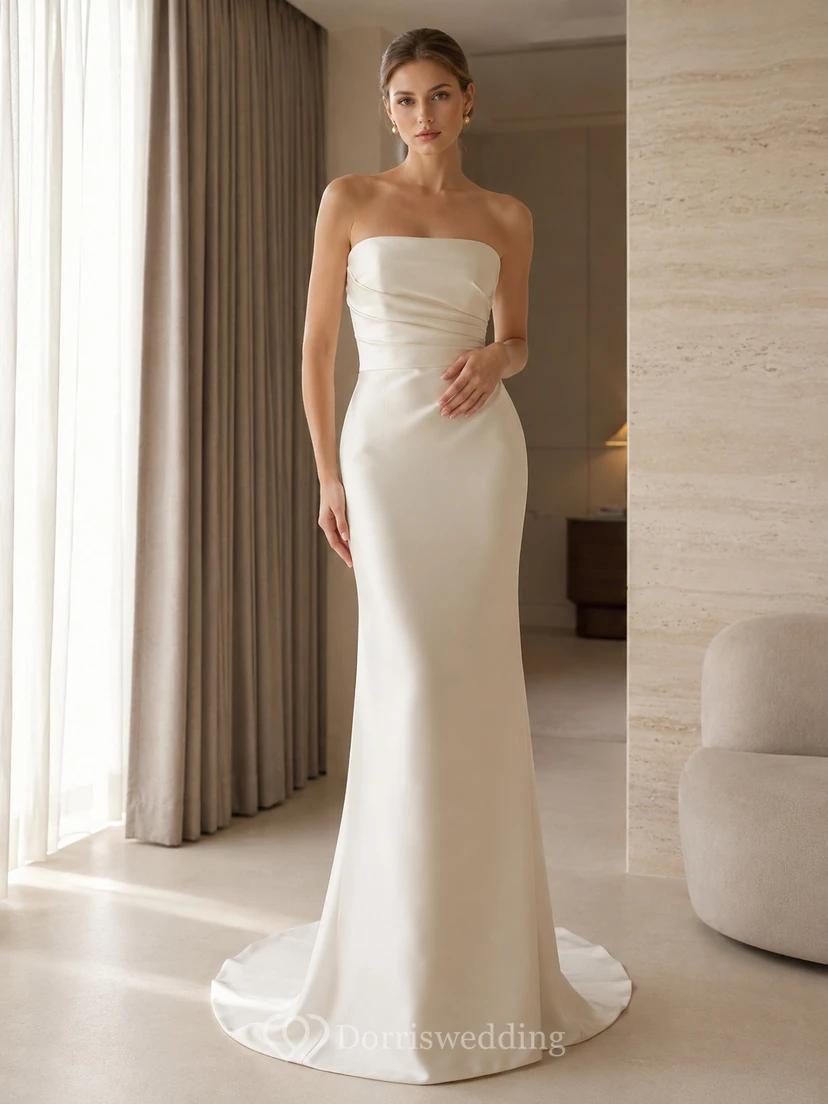 Robe de mariée sirène en satin, bustier, col droit, longueur au sol
