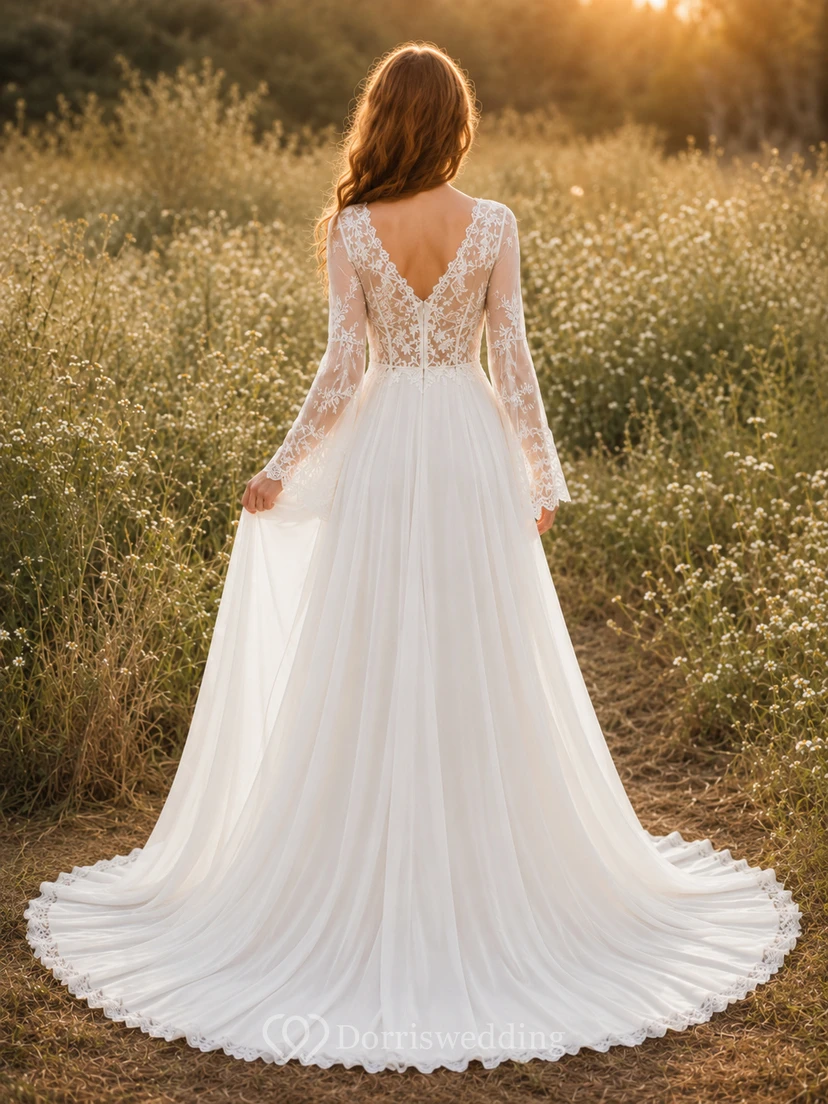Robe de mariée bohème en mousseline de soie, coupe trapèze, longueur au sol, col en V, manches longues, signée Meadow Covenant view 2