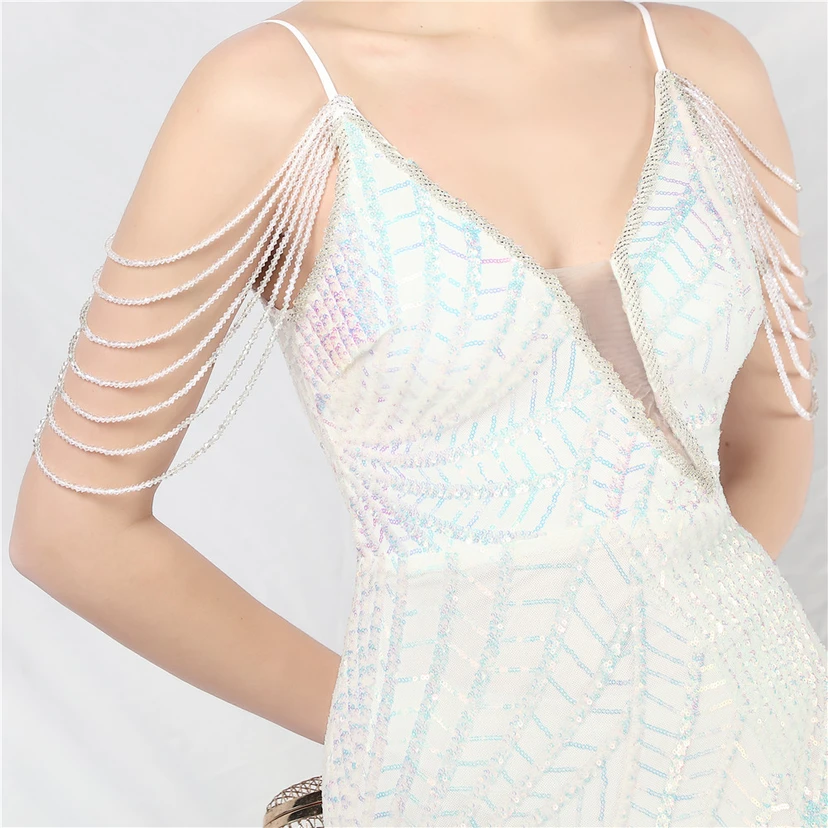 Robe de soirée ultra-résistante à rayures perlées et sequins view 48