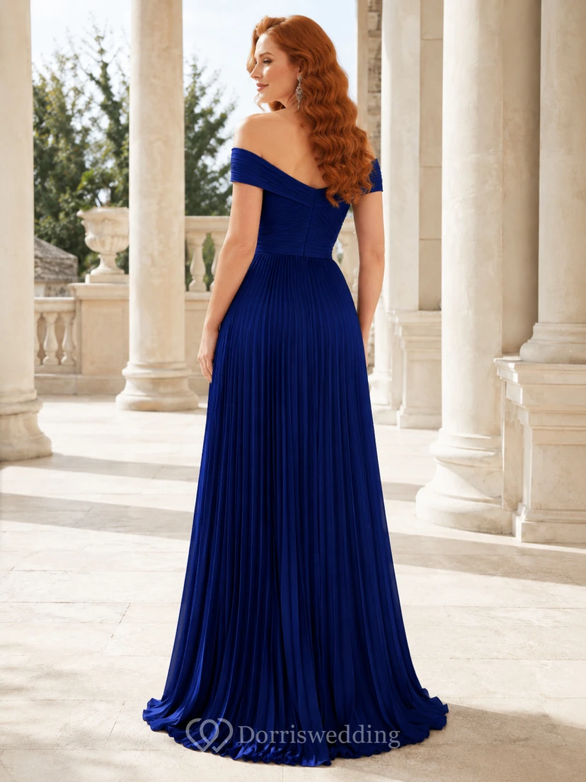 Königsblaues schulterfreies, plissiertes Chiffonkleid view 2