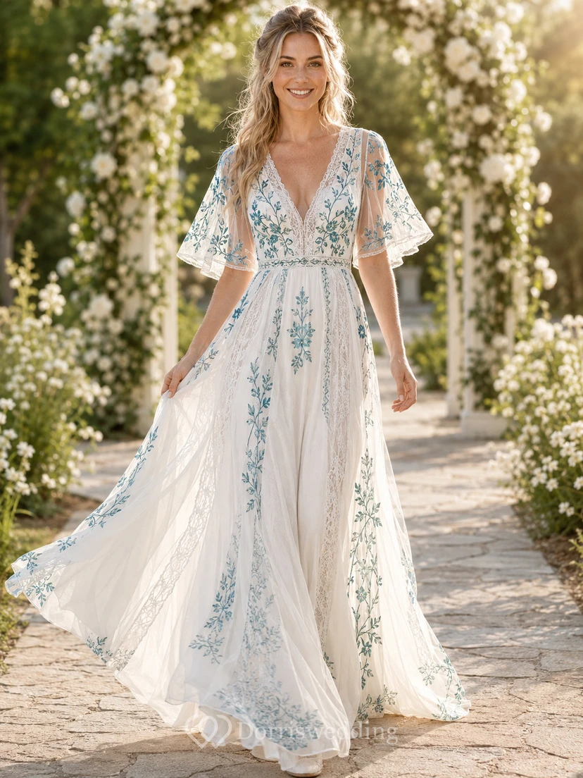 Türkisfarbenes Chiffon-Hochzeitskleid im Boho-Stil mit floralem Muster, V-Ausschnitt, flatternden Ärmeln und Gartenmotiv
