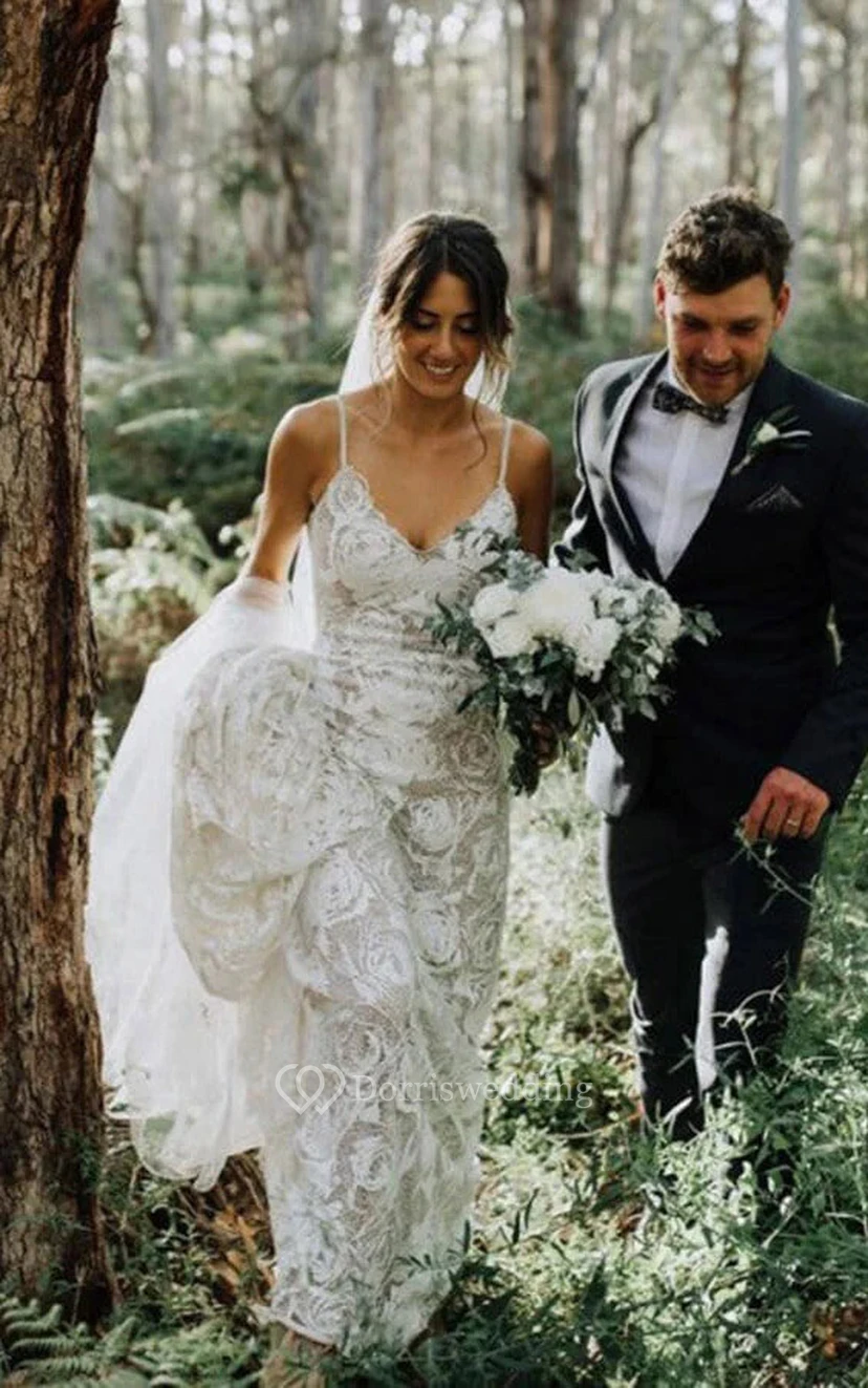 Spaghetti Country Boho Sheer Lace Etuikleid Hochzeitskleid