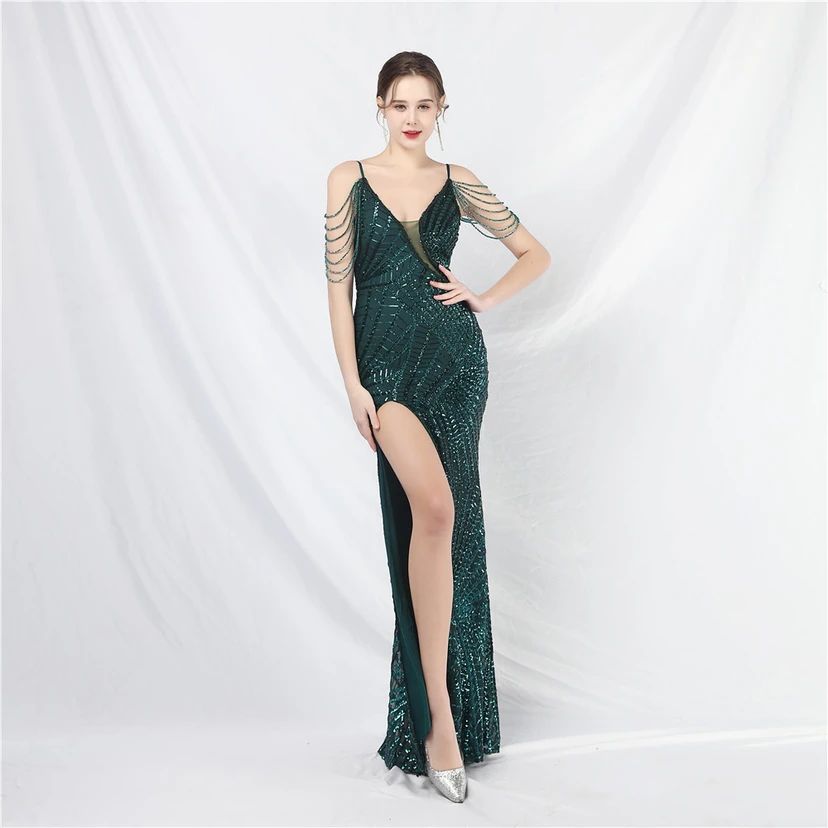 Robe de soirée ultra-résistante à rayures perlées et sequins view 61