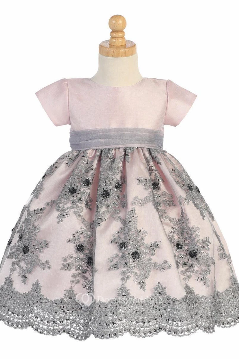 Tea-Length Embroideried Floral Tulle&Sequins Flower Girl Dress With Sash