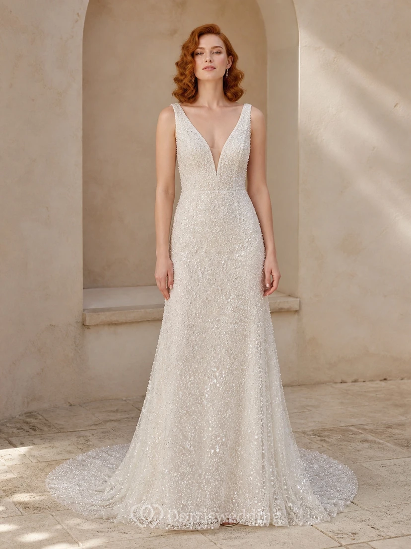 Vestido de novia largo hasta el suelo, de corte recto, escote en V y sin mangas, con brillo intenso y lujoso.