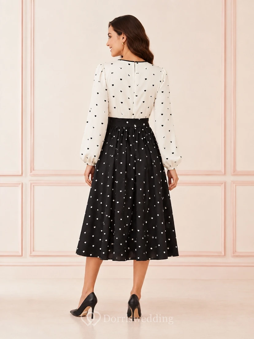 Teelanges, schlichtes schwarzes A-Linien-Kleid mit Schleife am Hals und Blumenmuster view 2