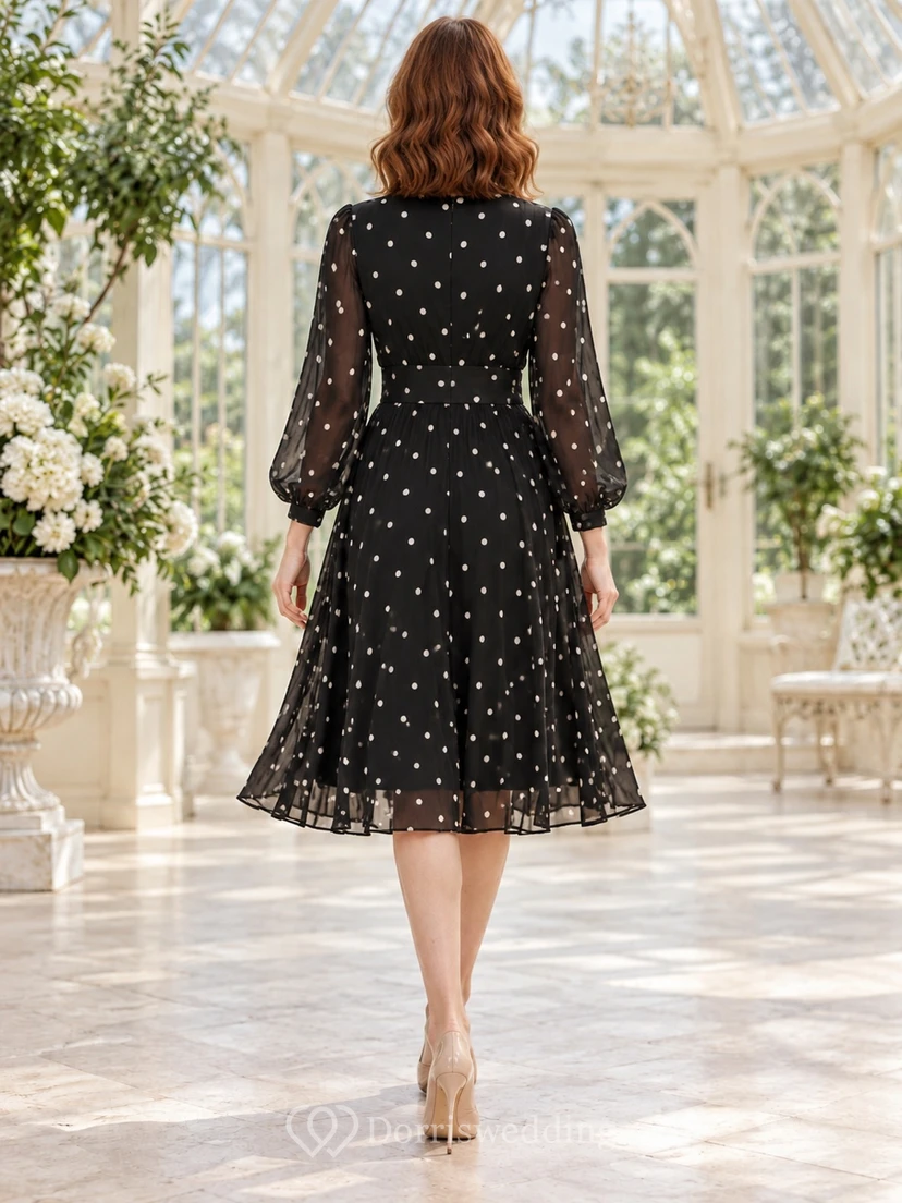 Schwarzes, gepunktetes, schlichtes A-Linien-Gästekleid mit V-Ausschnitt, Illusion-Effekt, langen Ärmeln und Teelänge view 2