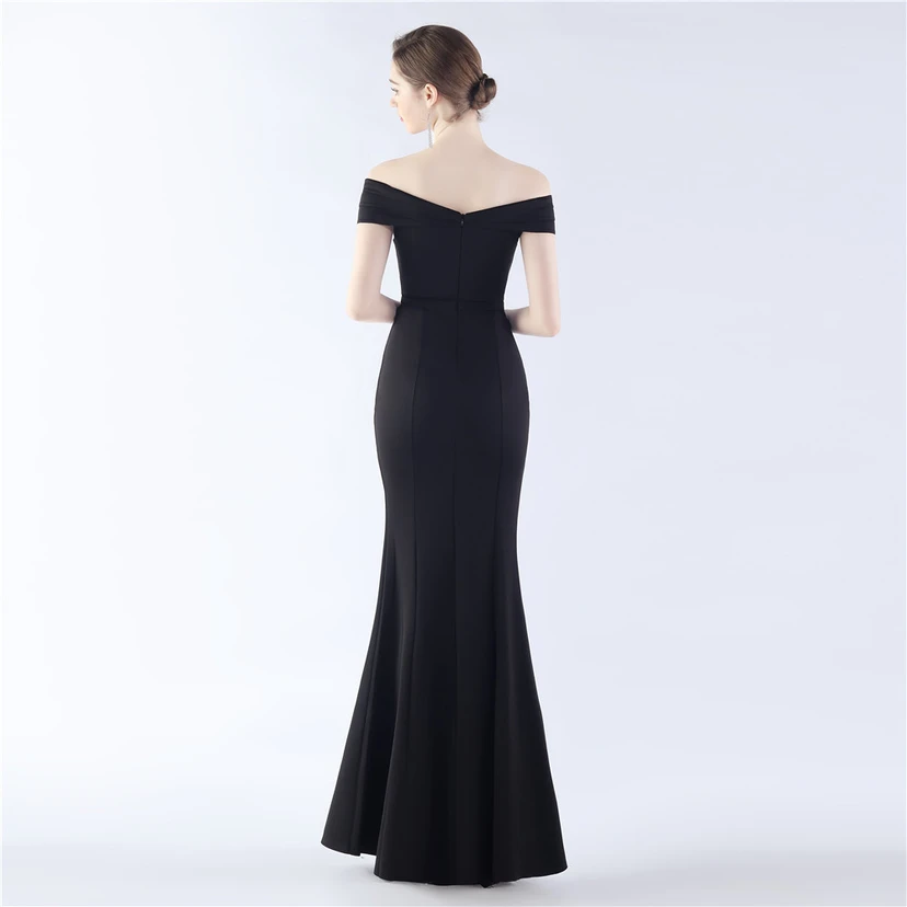 Klassisches langes Abendkleid aus Satin mit One-Shoulder-Ausschnitt view 24