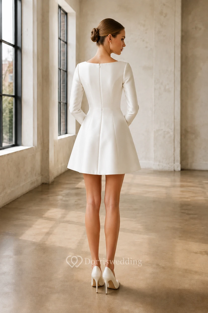 Weißes, kurzes Brautkleid aus Satin mit U-Boot-Ausschnitt und langen Ärmeln in A-Linie view 2