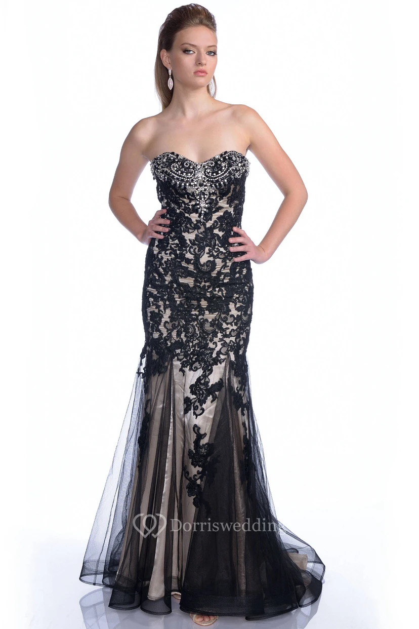 Sweetheart Mermaid Tulle Prom Dress With Lace Appliques And Jeweled Bust