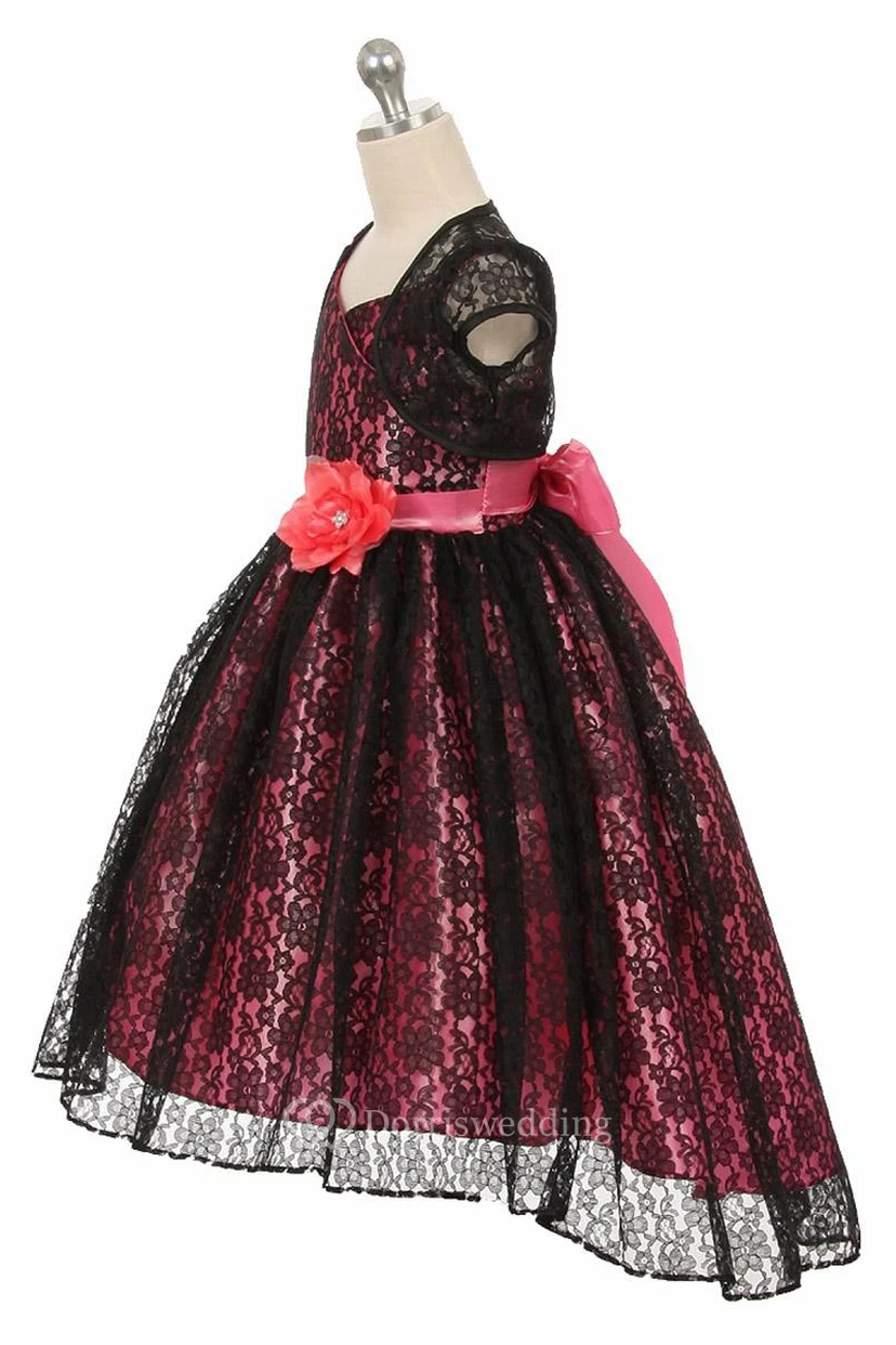 Robe de demoiselle d'honneur asymétrique en dentelle à imprimé floral croisé avec ruban view 4